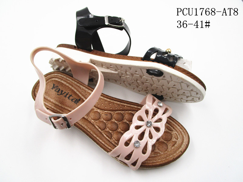 PCU1768-AT8