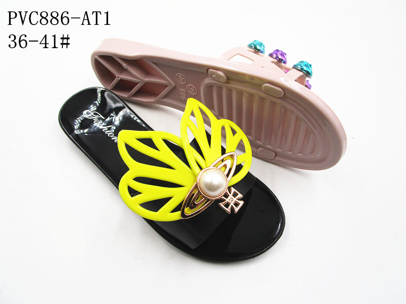 PVC886-AT1