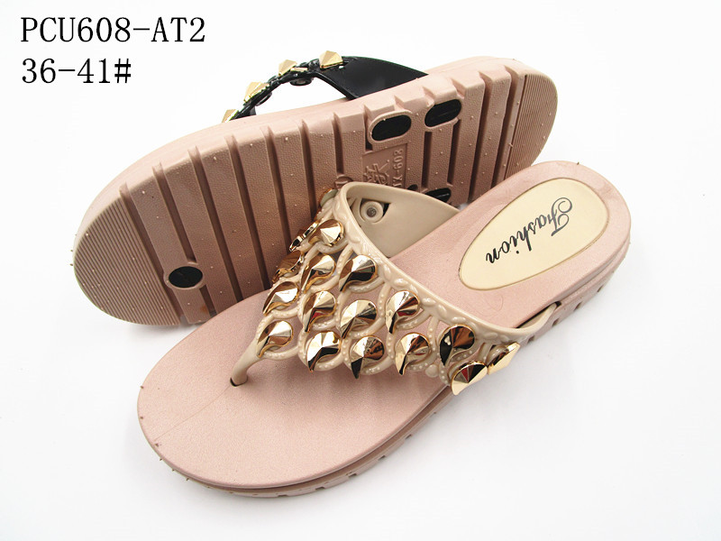 PCU608-AT2