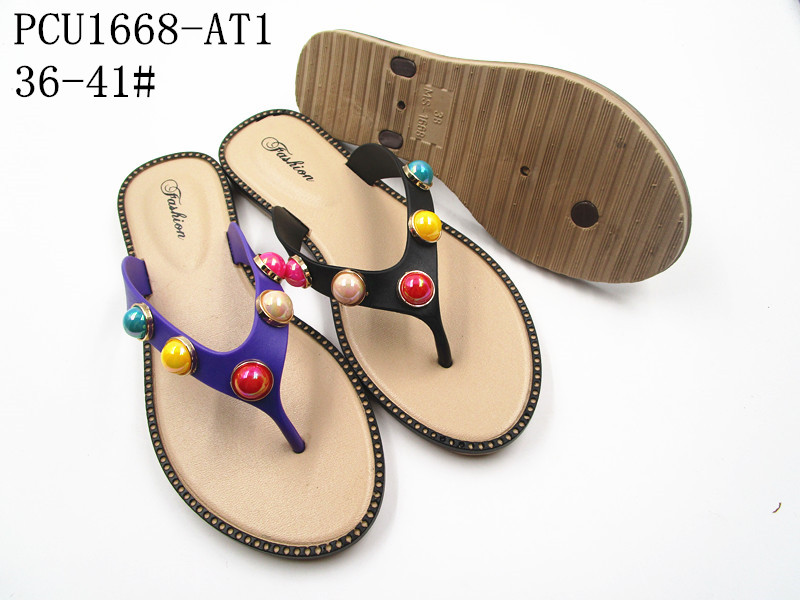 PCU1668-AT1