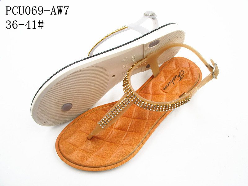 PCU069-AW7