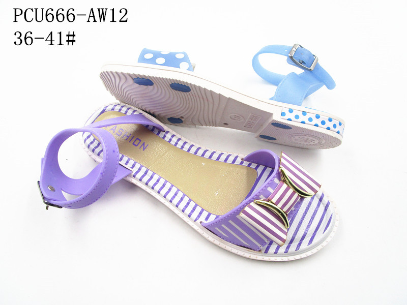 PCU666-AW12